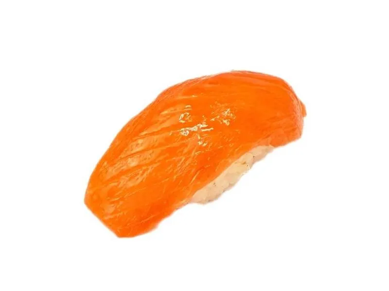 Суши с лососем